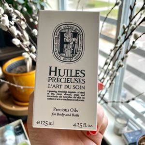 COPY - Diptyque Precious Oils